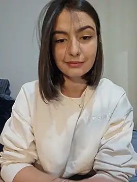 Snapshot of Juh_castro chatting on 07.17.26 Juh castro online show from 07.17.26
