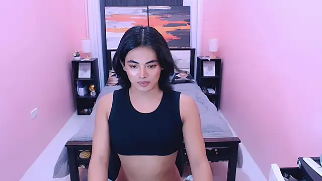 Snapshot of MiamoreAmara69 chatting on 06.28.26 MiamoreAmara69 online show from 06.28.26