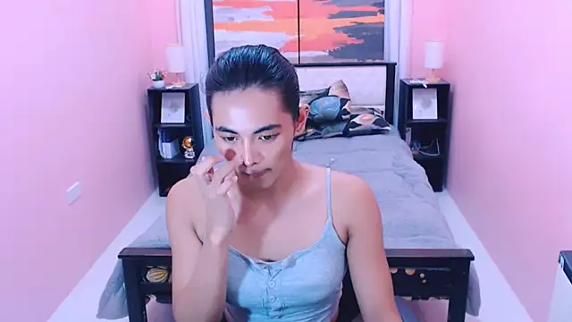 Snapshot of MiamoreAmara69 chatting on 07.17.26 MiamoreAmara69 online show from 07.17.26