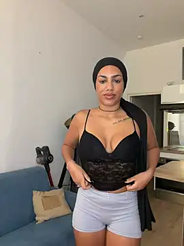 Snapshot of nadiabnssd chatting on 07.25.26 nadiabnssd online show from 07.25.26