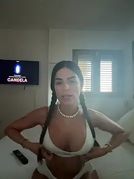 Snapshot of miaabelluccii chatting on 06.23.26 miaabelluccii online show from 06.23.26