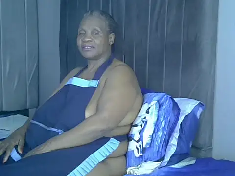Snapshot of naughtymilf2026 chatting on 06.05.26 naughtymilf2026 online show from 06.05.26