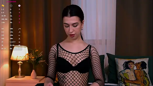 Snapshot of HornyPriestess chatting on 06.28.26 HornyPriestess online show from 06.28.26