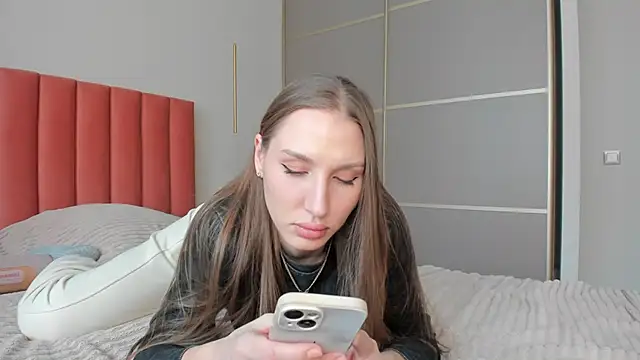 SofiClimbing online show from 02.10.25