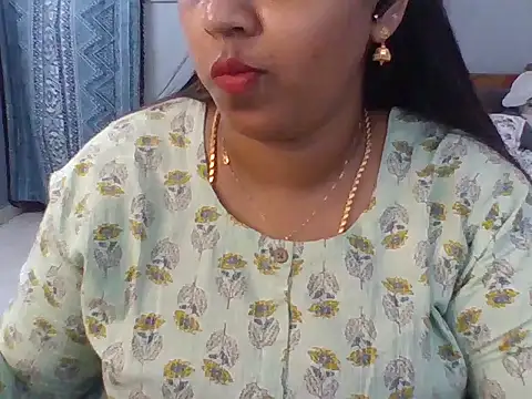 Snapshot of Tamil_hot_Meenu chatting on 06.17.26 Tamil hot Meenu online show from 06.17.26