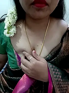 Snapshot of Anushka_tamil_kannada chatting on 06.18.26 Anushka tamil kannada online show from 06.18.26