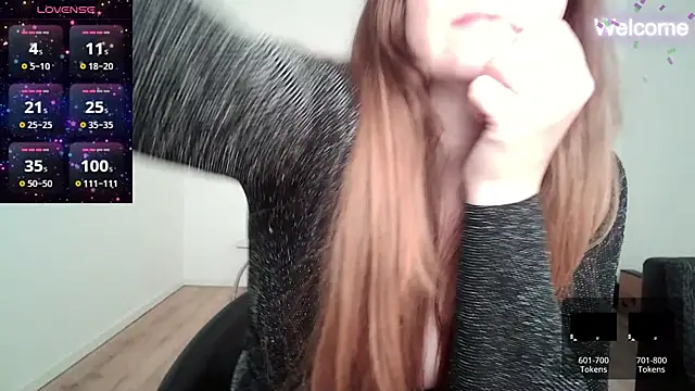 Snapshot of Yevgeshka-Milashka chatting on 01.19.25 Yevgeshka-Milashka online show from 01.19.25