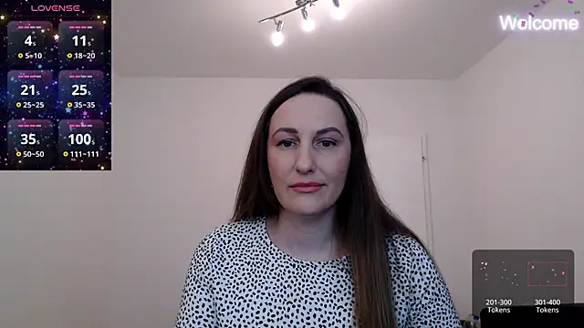 Snapshot of Yevgeshka-Milashka chatting on 01.26.25 Yevgeshka-Milashka online show from 01.26.25