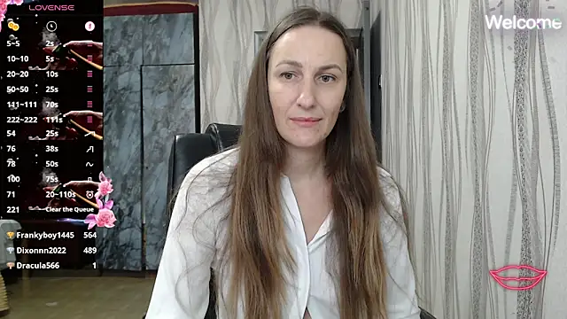 Snapshot of Yevgeshka-Milashka chatting on 09.14.25 Yevgeshka-Milashka online show from 09.14.25