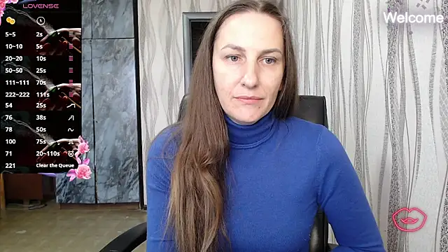 Snapshot of Yevgeshka-Milashka chatting on 10.07.25 Yevgeshka-Milashka online show from 10.07.25
