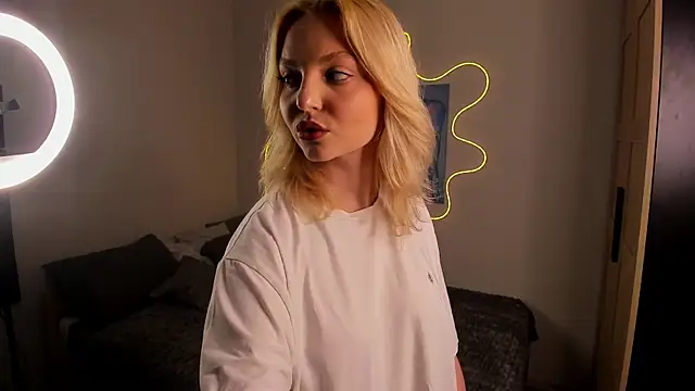 Maddie D Cloud online show from 06.29.26