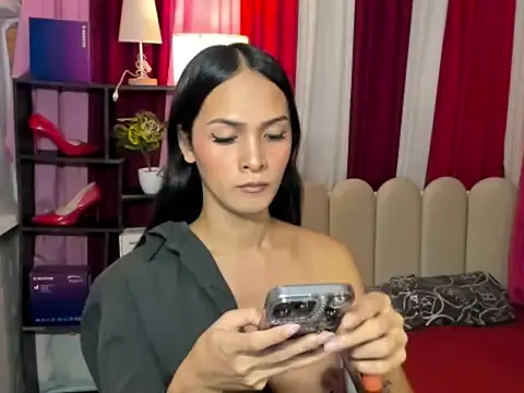 XxBeautyxX online show from 06.13.26
