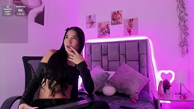 Violeta Velvet  online show from 06.12.26