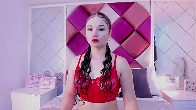 Snapshot of CamilaSaez chatting on 07.20.26 CamilaSaez online show from 07.20.26