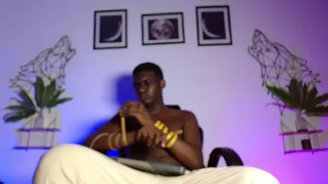 Snapshot of xavier_cole chatting on 07.08.26 xavier cole online show from 07.08.26