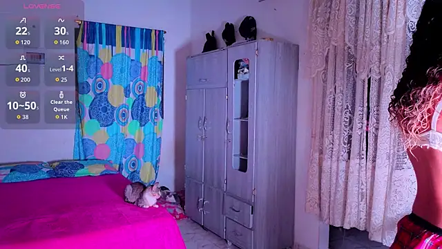 Snapshot of Celeste_Latina19 chatting on 07.17.26 Celeste Latina19 online show from 07.17.26