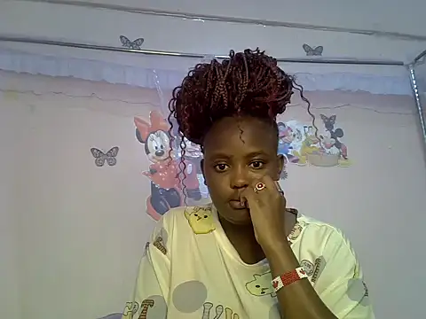 Snapshot of Sexxykaree chatting on 06.03.26 Sexxykaree online show from 06.03.26