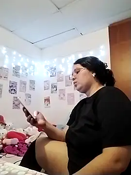 sweetgirlbunny19 online show from 06.11.26