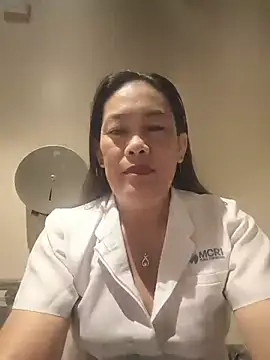 Snapshot of yensexy45 chatting on 06.17.26 yensexy45 online show from 06.17.26