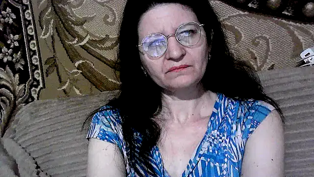 Snapshot of Dear_Annet chatting on 06.16.26 Dear Annet online show from 06.16.26
