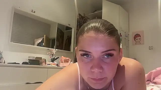 Melissamayy online show from 07.18.26