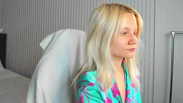 Snapshot of Bunny_Elsy chatting on 07.01.26 Bunny Elsy online show from 07.01.26