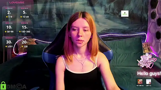 Snapshot of CarolInWonderland chatting on 07.19.26 CarolInWonderland online show from 07.19.26