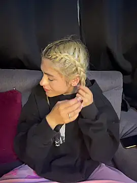 Lia-firee online show from 06.22.26