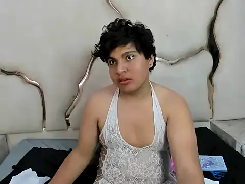 Snapshot of IsabelaVillalba chatting on 07.30.26 IsabelaVillalba online show from 07.30.26