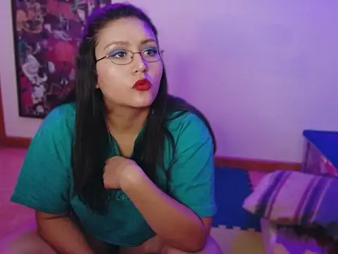 Snapshot of Magdalena71588 chatting on 07.16.26 Magdalena71588 online show from 07.16.26