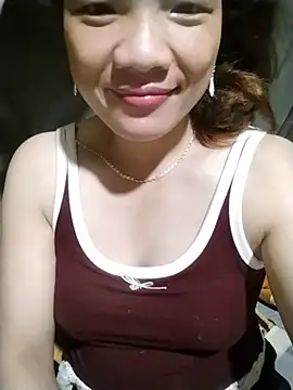 Snapshot of Eirlys-baby chatting on 06.15.26 Eirlys-baby online show from 06.15.26