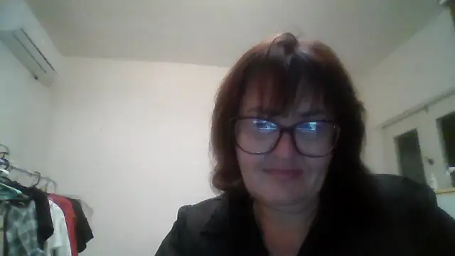 Snapshot of ErikaXShine chatting on 07.19.26 ErikaXShine online show from 07.19.26