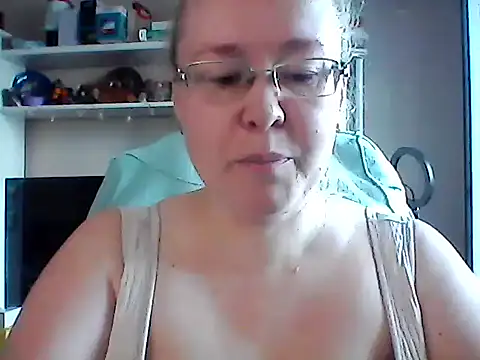 Snapshot of Viola27 chatting on 06.27.26 Viola27 online show from 06.27.26