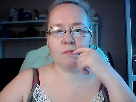 Snapshot of Viola27 chatting on 07.01.26 Viola27 online show from 07.01.26