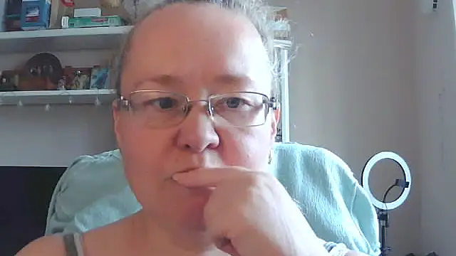 Snapshot of Viola27 chatting on 07.16.26 Viola27 online show from 07.16.26