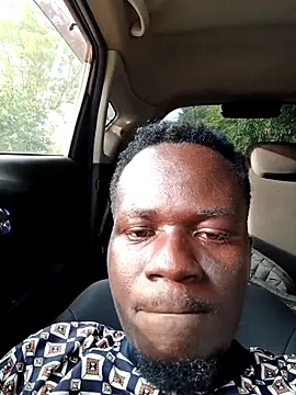 Snapshot of Darkfaruk chatting on 06.19.26 Darkfaruk online show from 06.19.26