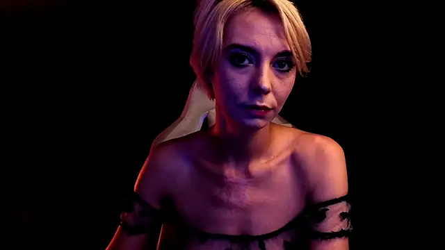 Snapshot of Blondice_ann chatting on 07.27.26 Blondice ann online show from 07.27.26