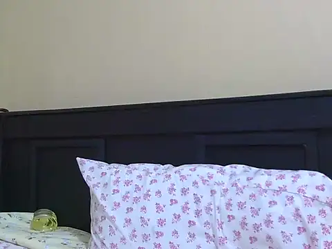 Snapshot of kinkydolll chatting on 07.01.26 kinkydolll online show from 07.01.26