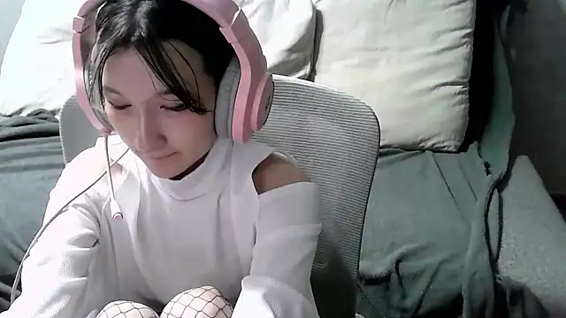 Snapshot of Lilfain_baby chatting on 07.26.26 Lilfain baby online show from 07.26.26