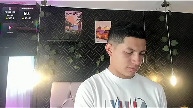 Snapshot of Tony_Zackk chatting on 06.10.26 Tony Zackk online show from 06.10.26