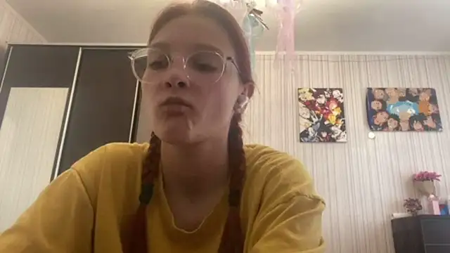 Snapshot of LatarshaWishard chatting on 06.24.26 LatarshaWishard online show from 06.24.26