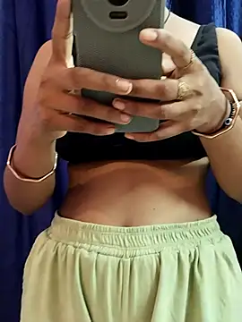 Snapshot of sapna_aura chatting on 07.15.26 sapna aura online show from 07.15.26