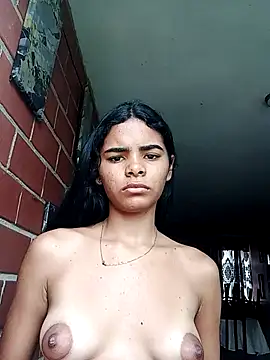 Snapshot of Afrodita_18year chatting on 06.25.26 Afrodita 18year online show from 06.25.26