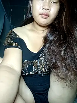 Emelyzz online show from 07.12.26