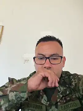 Snapshot of jonny_mili chatting on 07.07.26 jonny mili online show from 07.07.26