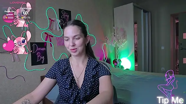 Snapshot of babbyalexandra chatting on 07.27.26 babbyalexandra online show from 07.27.26