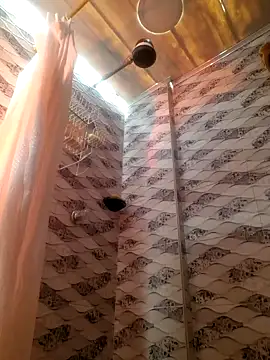 Snapshot of _valerianam chatting on 06.20.26 valerianam online show from 06.20.26