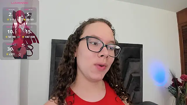 Snapshot of ParisMendez chatting on 07.16.26 ParisMendez online show from 07.16.26
