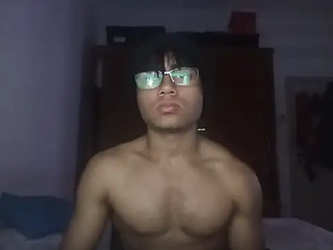 Snapshot of M4x_D3mian chatting on 06.10.26 M4x D3mian online show from 06.10.26