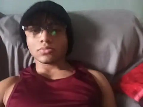 Snapshot of M4x_D3mian chatting on 06.10.26 M4x D3mian online show from 06.10.26